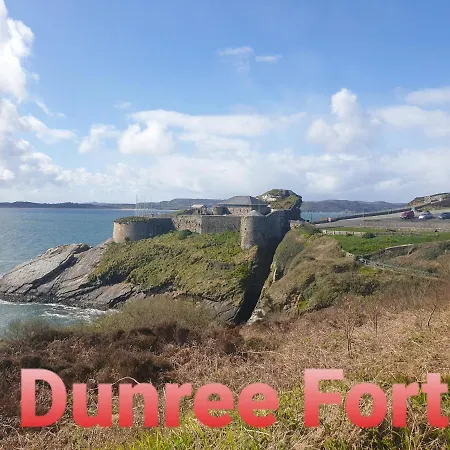 Guest house The Fort Dunree